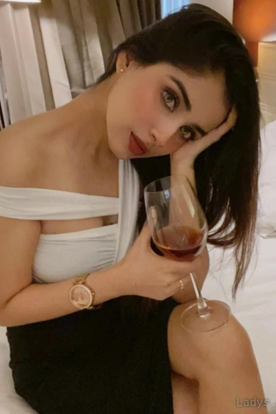Dubai Independent Escorts